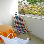 In With Sea View, Loggia, Air Conditioning, Wi-fi Lejlighed Duće