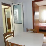 In With Sea View, Loggia, Air Conditioning, Wi-fi Lejlighed Duće