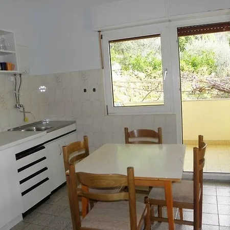 In With Sea View, Loggia, Air Conditioning, Wi-fi